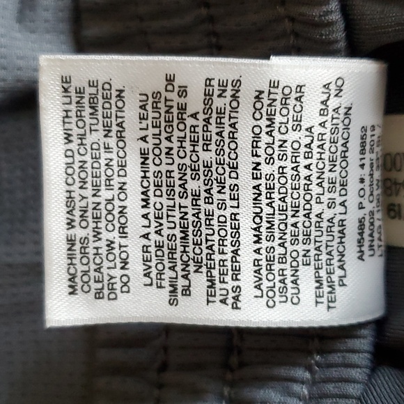 Adidas grey and black shorts - Picture 8 of 8